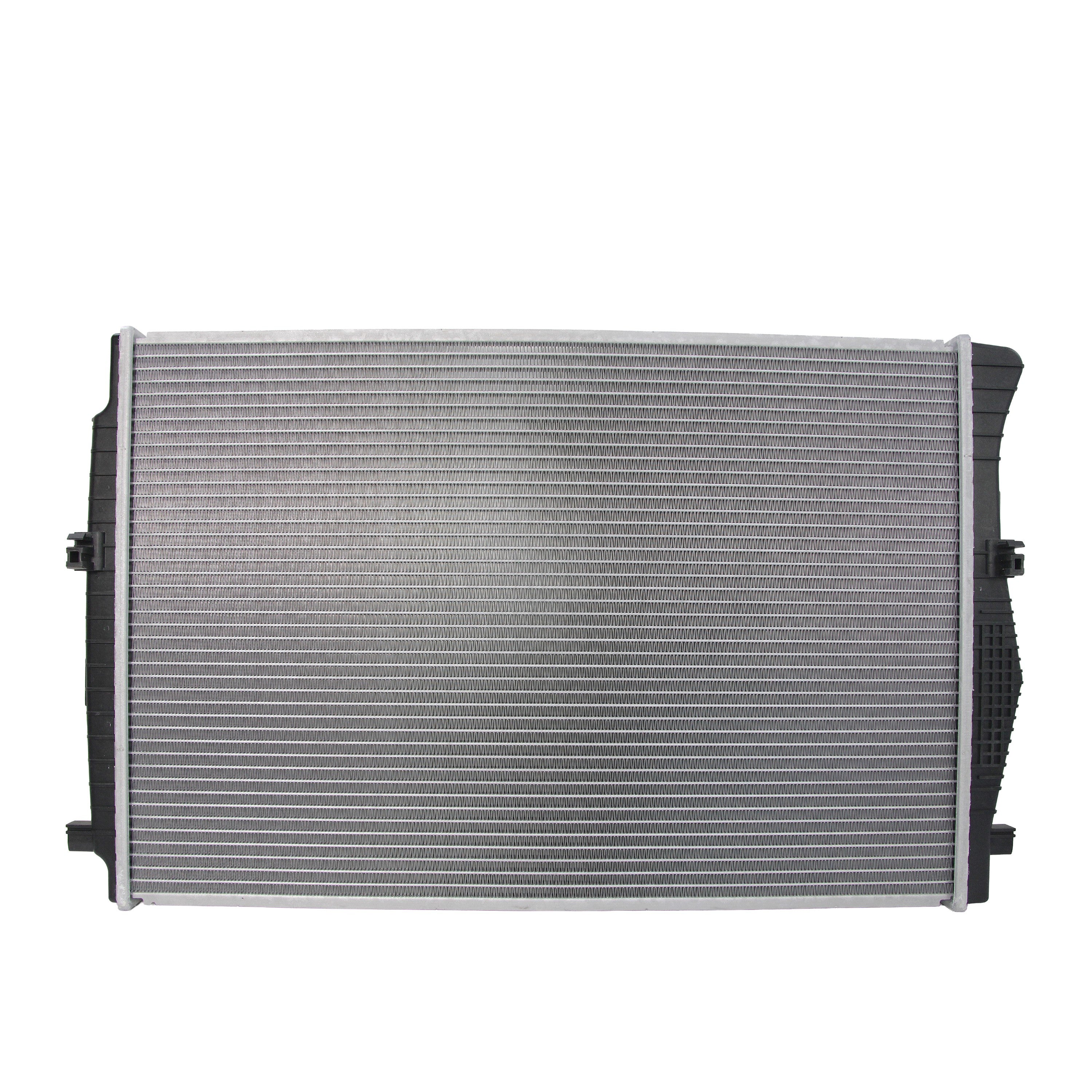 Radiador Automotriz Volkswagen Jetta 19-26 Golf 15-21 Tiguan 18-26 Seat Leon 14-20 Ateca 17-26 Audi A3/S3 15-21 Q2 18-26 Q3 16-18 TA/TM