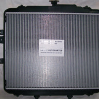 Radiador Automotriz Hyundai  H100    32mm Tubo Soldado-M USA- RADIADORES DEYAC