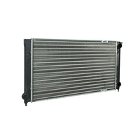 Radiador Automotríz Volkswagen Caribe Atlantic Golf Jetta Cabriolet T/M 85-92 34mm Aluminio M