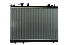 Cargar imagen en el visor de la galería, Radiador Automotriz Nissan Infiniti JX35 Q60, Pathfinder T/A 13-17 26mm Tubo Soldado
