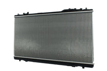 Cargar imagen en el visor de la galería, Radiador Automotriz Lexus LS 460 F Sport T/A 07-15 16mm Tubo Soldado
