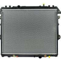 Radiador Automotriz Toyota Hilux T/A 2016 26mm Tubo Soldado
