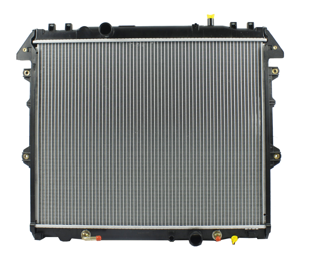 Radiador Automotriz Toyota Hilux T/A 2016 26mm Tubo Soldado