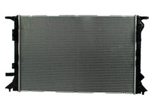 Cargar imagen en el visor de la galería, Radiador Automotriz Audi  A8 TDI QUATTRO   12-16 36mm Tubo Soldado

