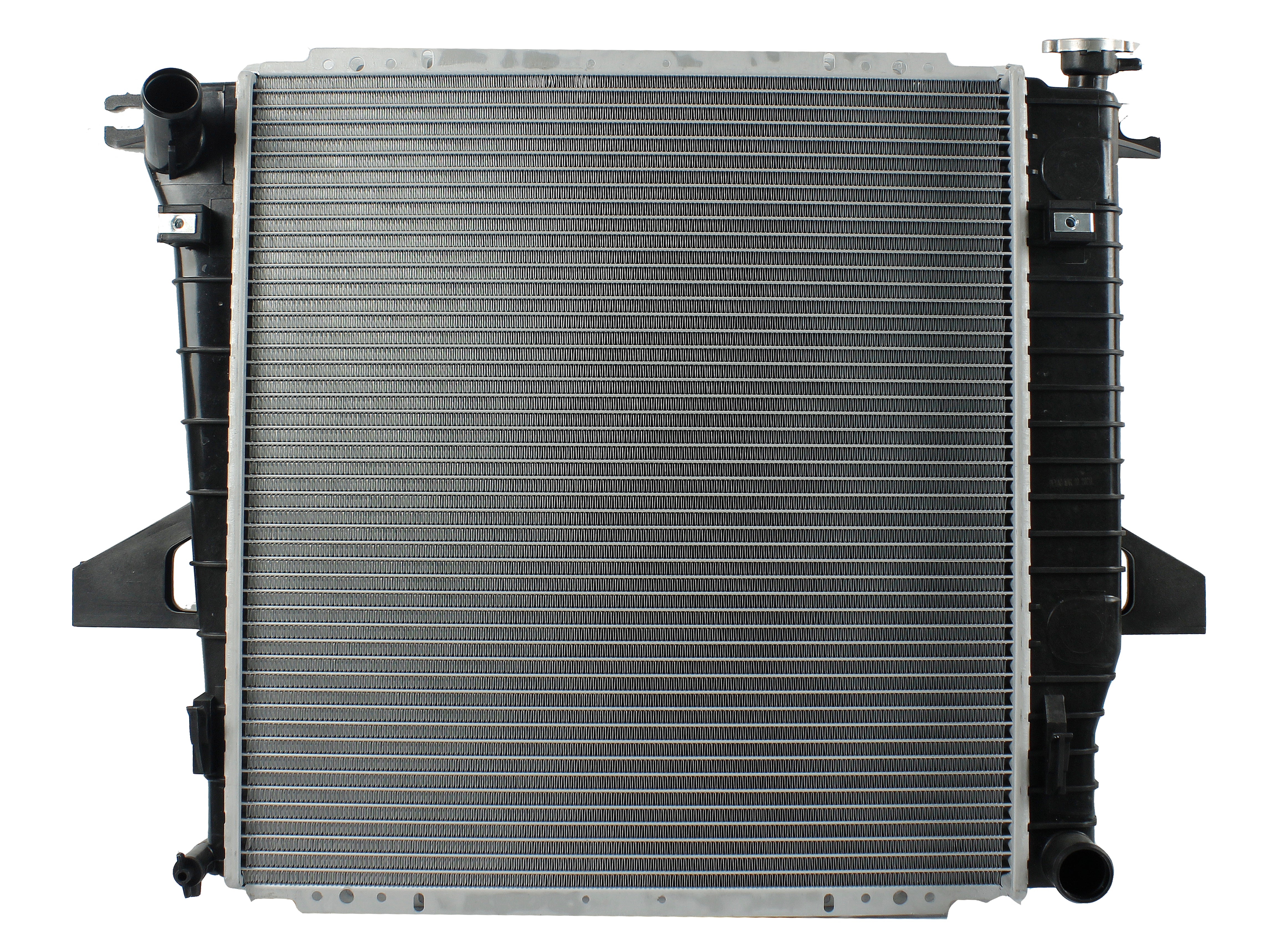 Radiador Automotriz Ford Mazda 100 Ranger XL-XLT B2500 SE, Sx T/M 98-01 26mm Tubo Soldado